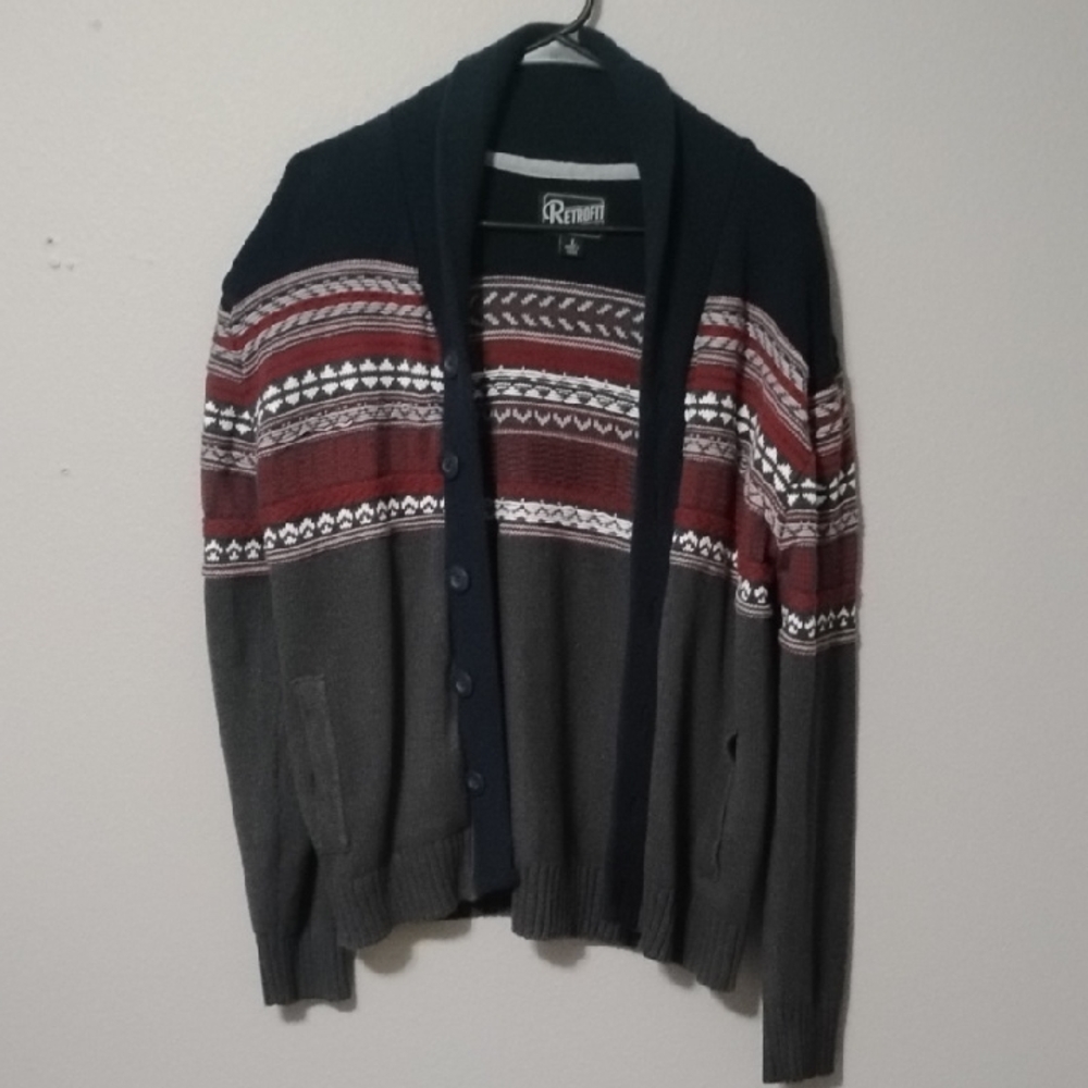 Retrofit Navy and Burgundy Patterned Cardigan